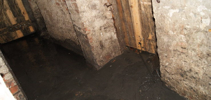 Dlaczego przy wi�kszych opadach Elbl�g jest pod wod�?