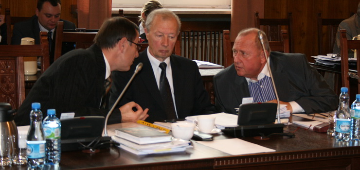 Radny Ryszard Klim (SLD): Zadłużenie czynszowe rosło w sposób lawinowy. Teraz jesteśmy przyparci do muru