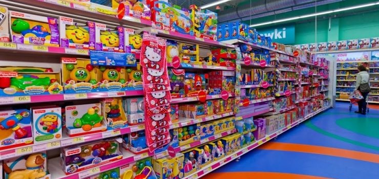 Mamo, kup mi! Czyli, jak uchronić się przed działaniem reklam w czasie przedświątecznych zakupów