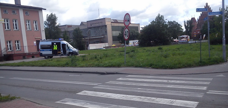Na skrzyowaniu ulic Orlej z Warszawsk doszo do potrcenia dwch pieszych