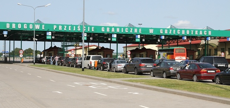 Czy opłaca się jeździć do Rosji po paliwo i papierosy?