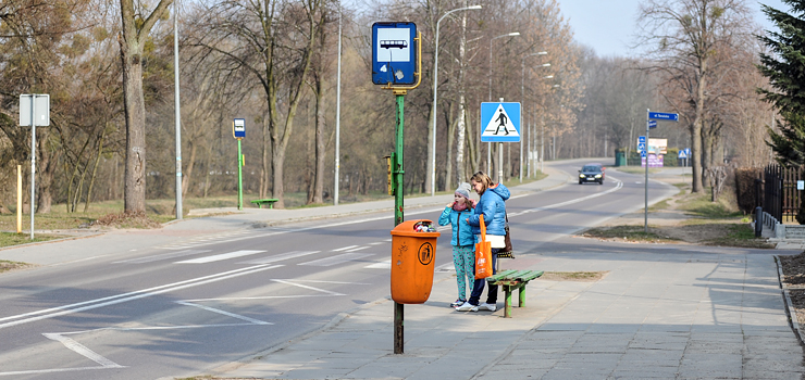 Mieszkańcy Niezapominajki proszą o wiaty na przystankach przy Kościuszki. Co na to ZKM?