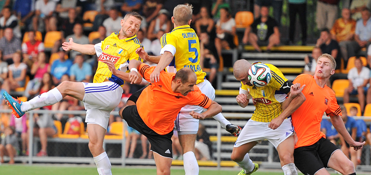 Słaba gra i niewykorzystany karny. Bezbramkowy remis w derbach