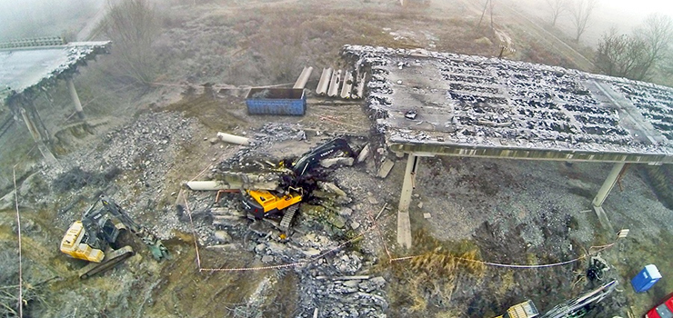 Wypadek przy rozbiórce wiaduktu był wynikiem błędu ludzkiego?