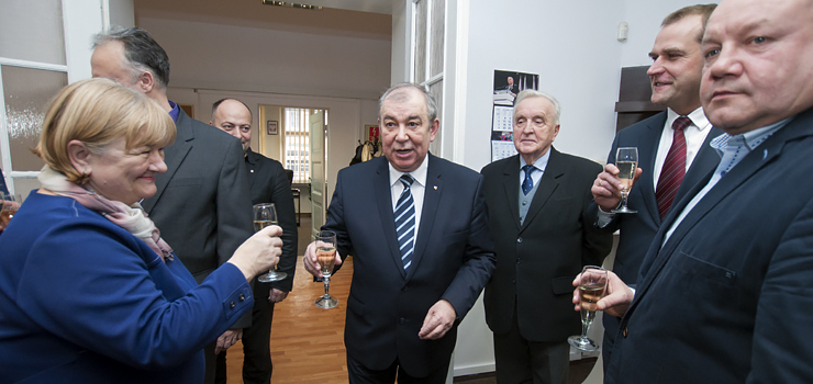 Poseł Jerzy Wilk czeka na elblążan. Dziś otworzył biuro poselskie