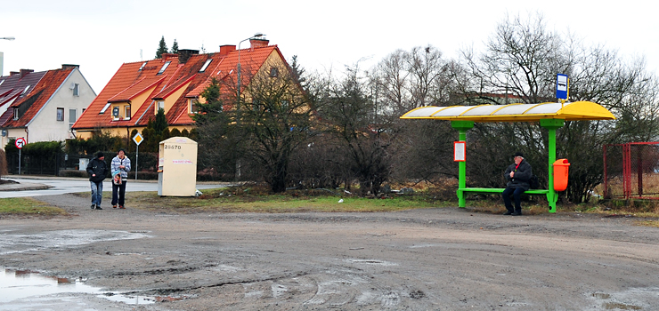 Od ponad 3 lat pętla autobusowa na Skrzydlatej po zmroku tonie w ciemnościach. Kiedy to się zmieni?
