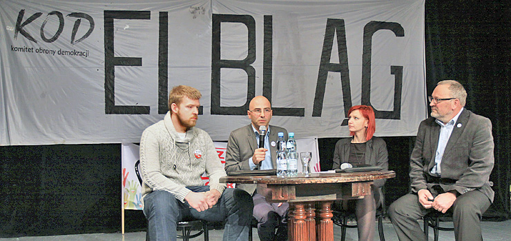 Jeden z liderów KOD spotkał się z elblążanami w Teatrze. O czym rozmawiano?