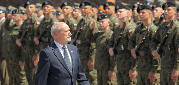 Antoni Macierewicz przyjedzie do Elblga, by przywita onierzy NATO 