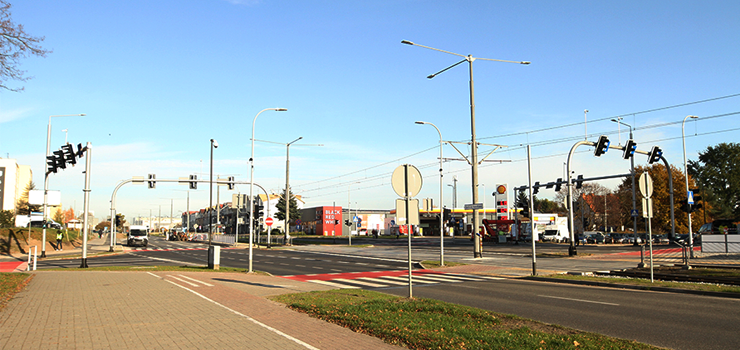 Roboty na skrzyżowaniu Płk. Dąbka z Piłsudskiego zakończone