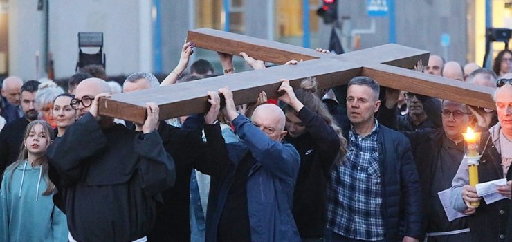 W środę ulicami Elbląga przejdzie Droga Krzyżowa