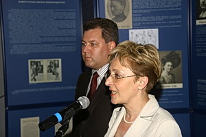 Elbieta Radziszewska otworzya wystaw Kobiet w Parlamencie