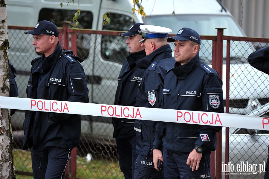 Atak terrorystw na stacj pomp Fiszewka - F przy ul.Warszawskiej w Elblgu, fot. 8