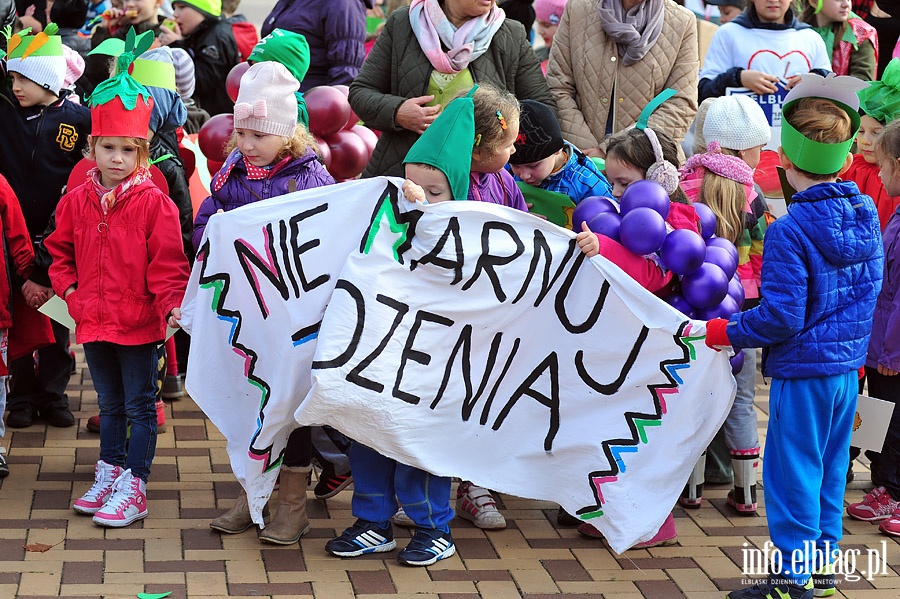Manifestacja szkolna przeciw marnowaniu produktw spoywczych, fot. 70