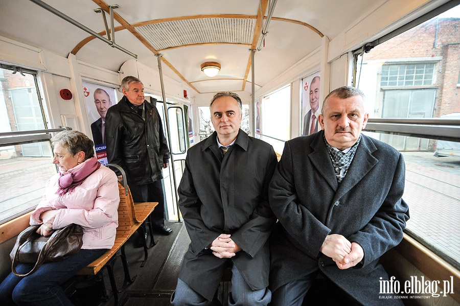 Konferencja prasowa prezydenta Jerzego Wilka w zabytkowym tramwaju typu N5, fot. 6