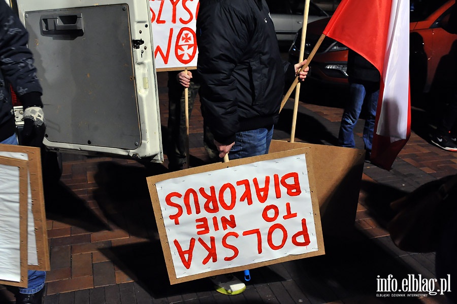 Elblnie wyszli na ulic protestujc przeciwko faszerstwom wyborczym, fot. 8