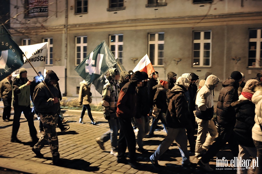 Elblnie wyszli na ulic protestujc przeciwko faszerstwom wyborczym, fot. 63
