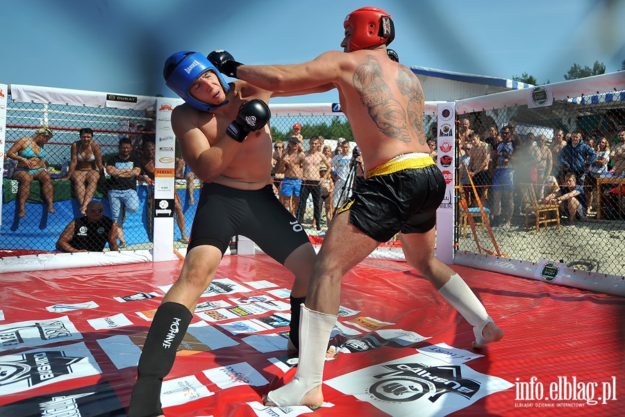 Drugi dzie Mistrzostw Krajw Nadbatyckich w MMA na play w Krynicy Morskiaj, fot. 28