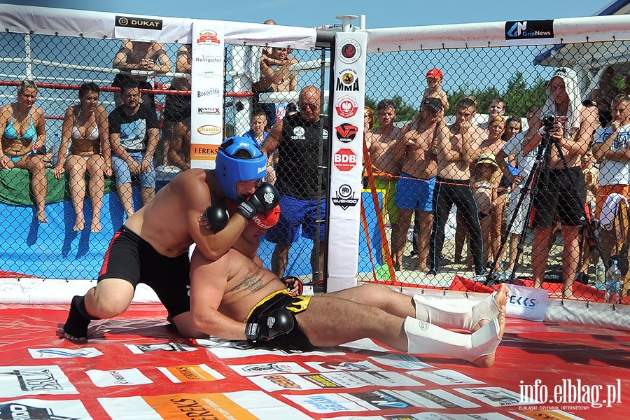 Drugi dzie Mistrzostw Krajw Nadbatyckich w MMA na play w Krynicy Morskiaj, fot. 33