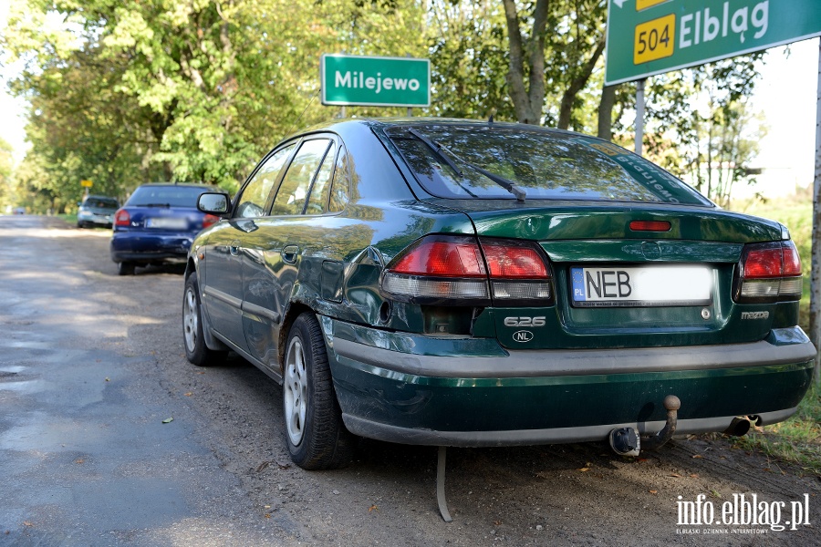 DW504: zderzenie czterech aut na granicy Piastowa i Milejewa. Jedna osoba przewieziona do szpitala, fot. 9