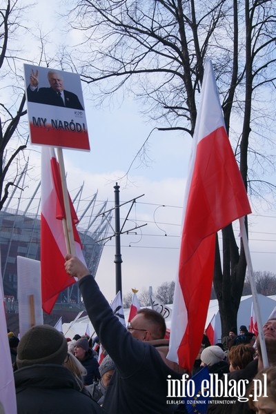 Elblanie na stoecznym marszu Komitetu Obrony Demokracji - 27.02.2016, fot. 5