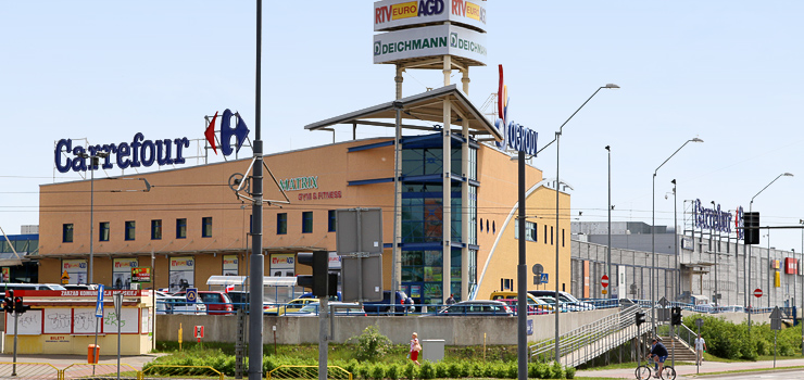 Dlaczego upadają małe sklepy? Nie tylko przez markety