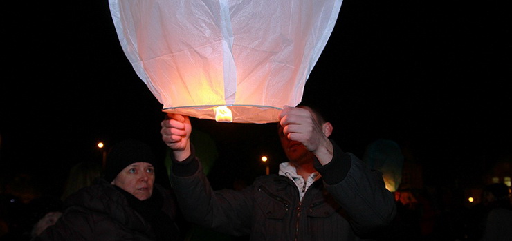 Lampiony rozwietliy elblskie niebo