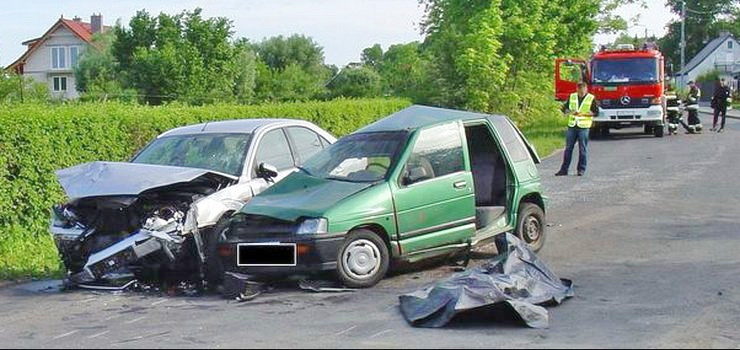 Brawura na drodze, ignorowanie znakw ograniczajcych prdko. Tak jedzimy?