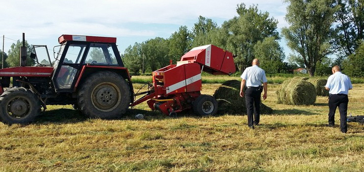 Pomaga ojcu na polu i straci ycie. Prasa rolnicza wcigna 16-latka