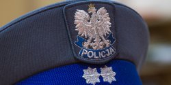 Zadga 31-latk na klatce schodowej? Policja zapaa podejrzanego