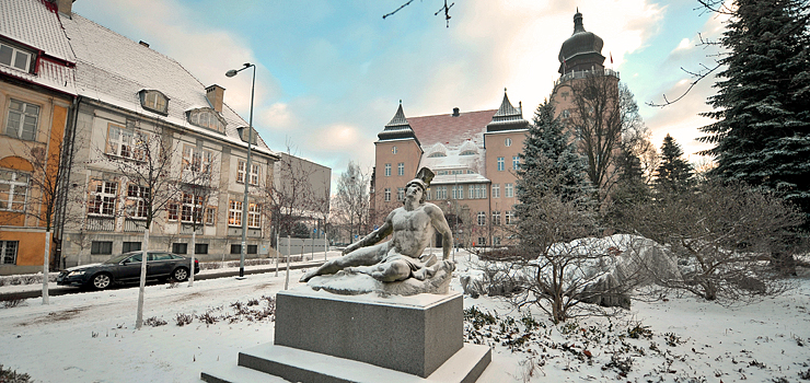 Radni debatowali nad sprzeda mienia, rozliczeniem DW 503 i zmniejszeniem rodkw na modernizacj chodnikw