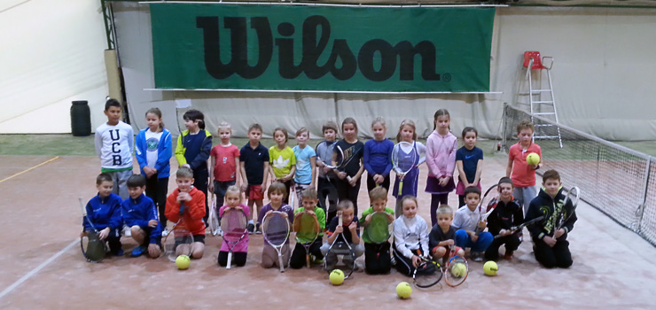 Modzi tenisici B&M Tenis Club na turnieju w Toruniu