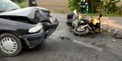Wypadek na drodze nr 22: czoowe zderzenie motocykla z osobwk. Jedna osoba ranna