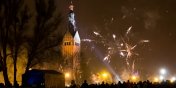 Miejska zabawa sylwestrowa w tym roku na skwerze katedralnym. Bd sztuczne ognie i muzyka