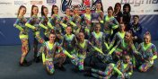 Cheerleaders Cadmans ze zotym, srebrnym i brzowym medalem Mistrzostwa Polski