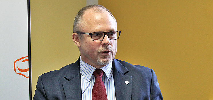 Samorządy dołożą się do rządowych planów drogowych?