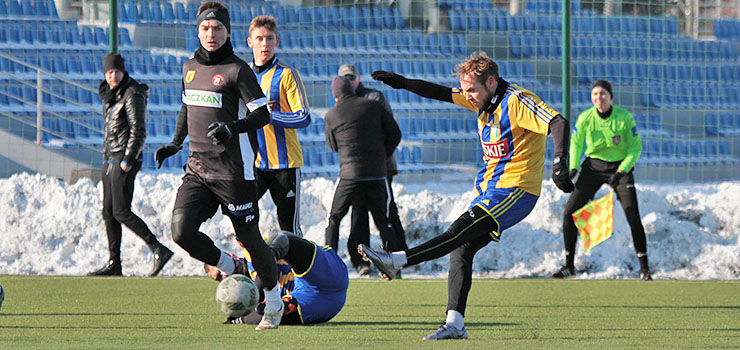 Olimpia przegrywa sparingową potyczkę z Huraganem Morąg