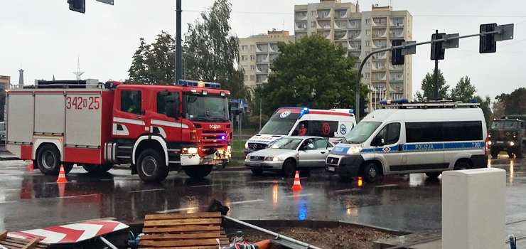 Wypadek na skrzyowaniu Teatralnej z Krlewieck. Kobieta przewieziona do szpitala