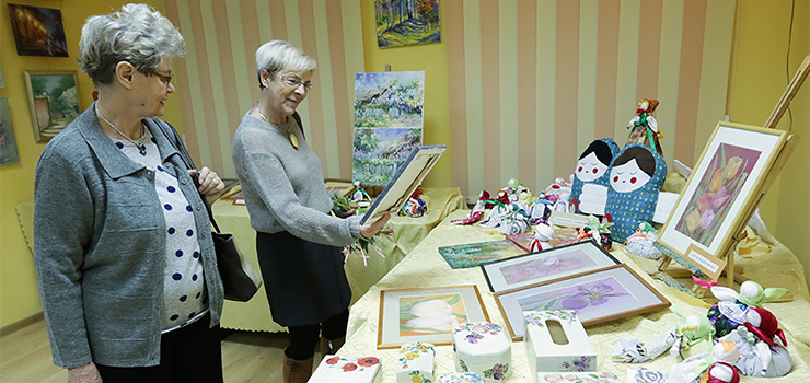 Pasję tworzenia mają w sercach. 15-lecie Salonu Kobiet Twórczych