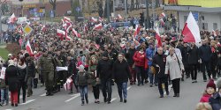 Elblanie zapiewali "Rot" i pobili rekord. Jak jeszcze witowalimy 100 lat niepodlegoci Polski?