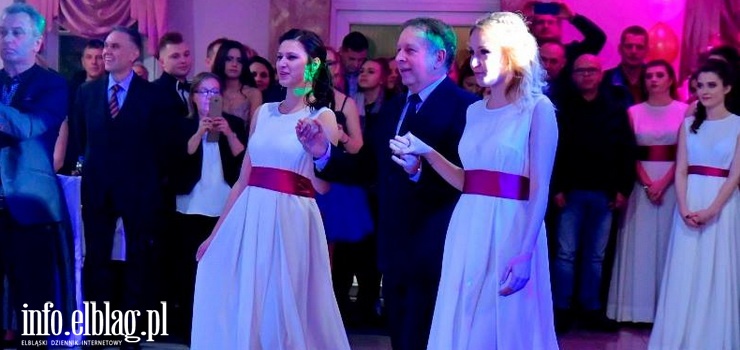 „Dzisiejszy wieczór nie będzie poświęcony na naukę”. Za nami Studniówka ZSEiO