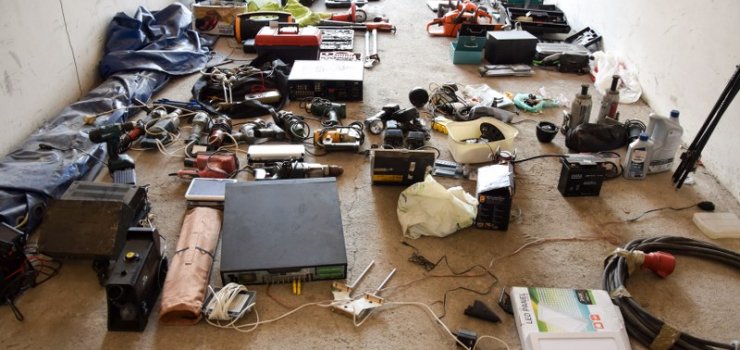 Policja odzyskała skradzione elektronarzędzia, sprzęt wędkarski i sprzęt RTV - zobacz zdjęcia