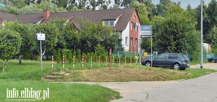 „Istniejący chodnik jest wąski, spękany, nierówny. Jego stan w pewnych miejscach zagraża bezpieczeństwu”