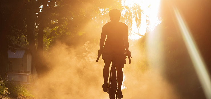 Ubezpieczenie rowerzysty – czy warto kupić OC, casco, NNW lub assistance rowerowe?