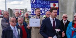 10 tys. elblan podpisao si za przejciem i "IV portem morskim RP"