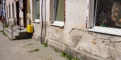Zaniedbane ulice Elblga: Traugutta (Nowy cykl info.elblag.pl - odc. 2)