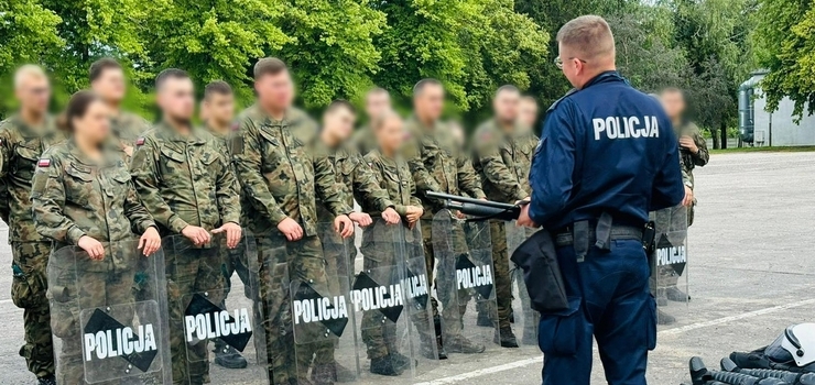 Elblscy policjanci szkol onierzy, ktrzy bd suy na wschodniej granicy