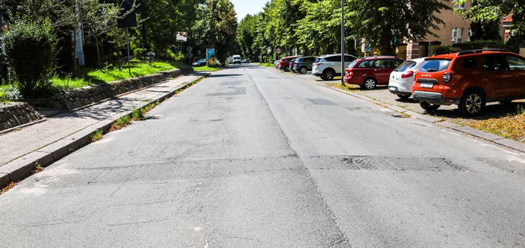 Elblg: Na Saperw kierowcy jed za szybko? Mieszkacy chc ponownego zamontowania progw 