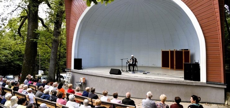 Letni Salon Muzyczny przycign do Baantarni wielu suchaczy