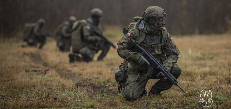 Pierwszy wojskowy egzamin - nowi terytorialsi ukoczyli "Ptl"