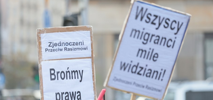 Sonda: Czy Polska powinna przyjmowa migrantw?